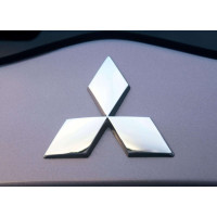 Эмблема митсубиси